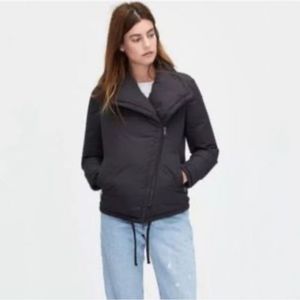UGG Short Fashion Puffer Jacket Cropped Black